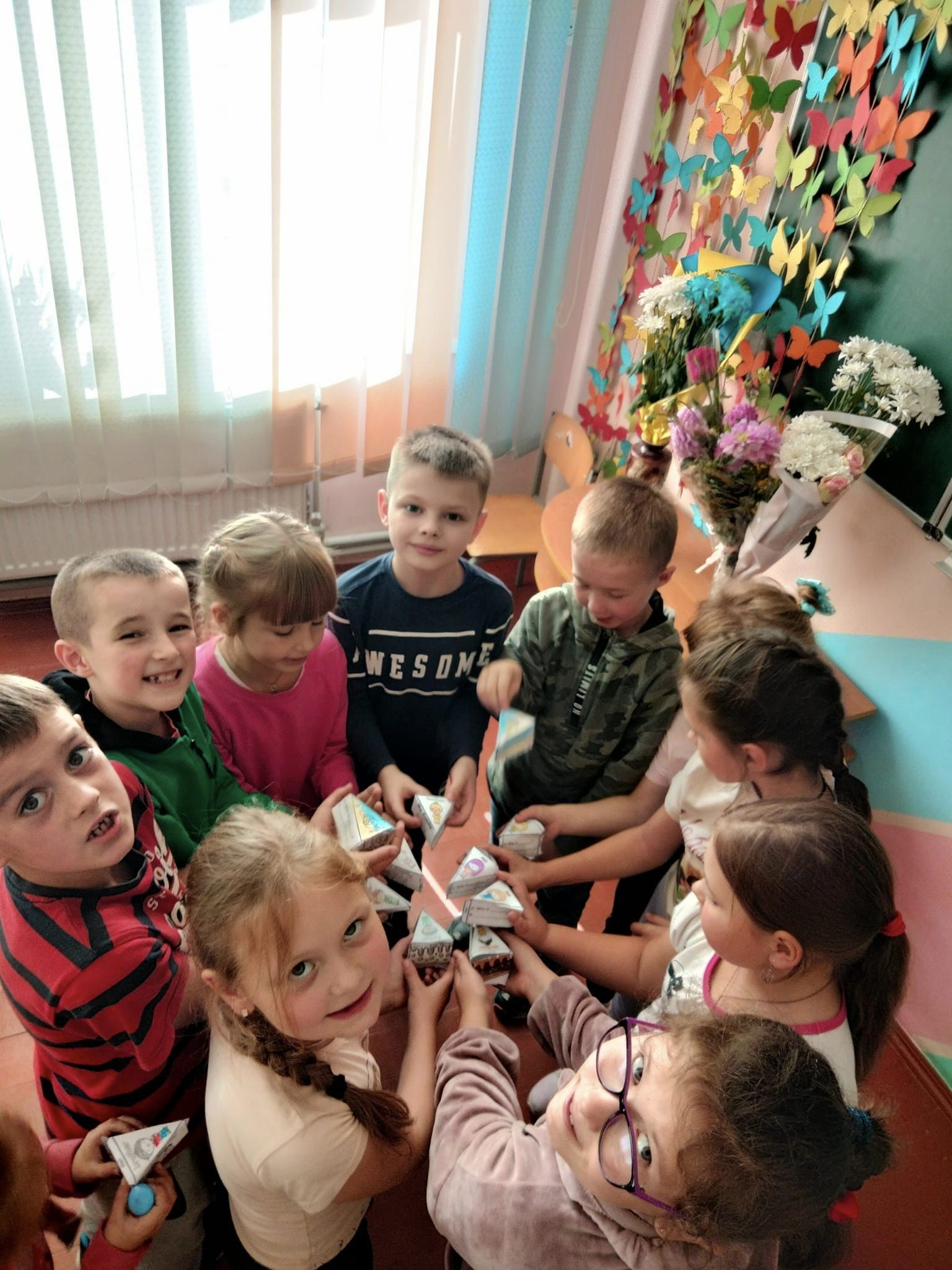 Birthday party  Урок англійської мови в других класах.(вчитель Ткач М.В)